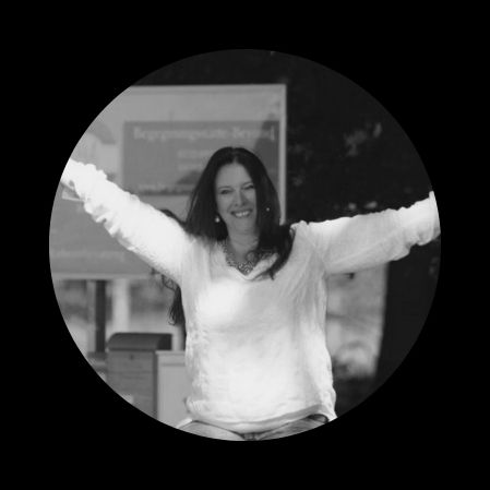 Tatjana van Eeden – Autorin der Schicksalsmatrix Bücher und ganzheitliche Expertin für Energiearbeit